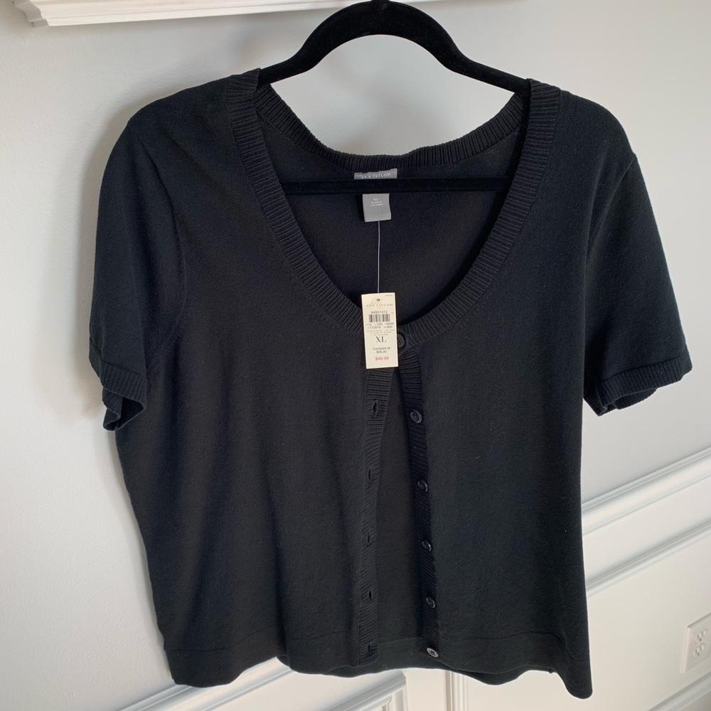 NWT: Ann Taylor Black Cardigan Short SleeveSize XL - Picture 2 of 4